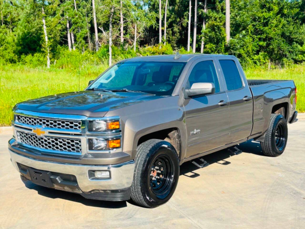 2015 Chevrolet Silverado 1500 LT — Pickup Truck — 129,590 mi — Huntsville, TX