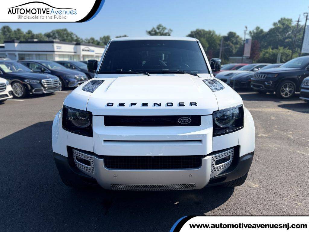 2024 Land Rover Defender S