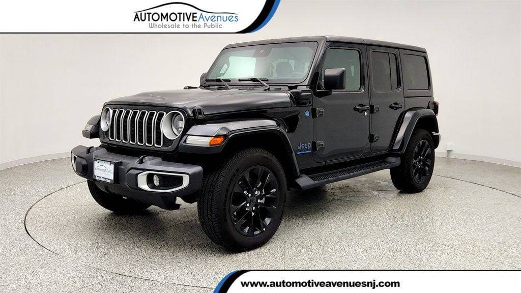 2025 Jeep Wrangler Sahara — SUV — 14,895 mi — Sewell, NJ
