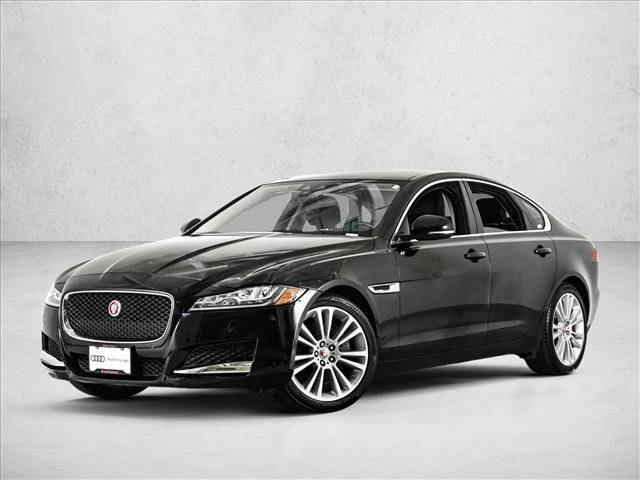 2020 Jaguar XF Premium