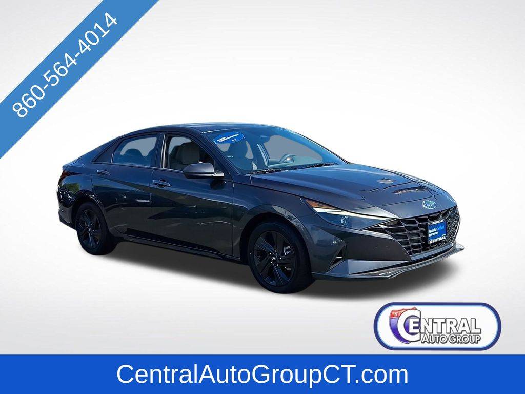 2023 Hyundai Elantra SEL — Sedan — 48,576 mi — Plainfield, CT