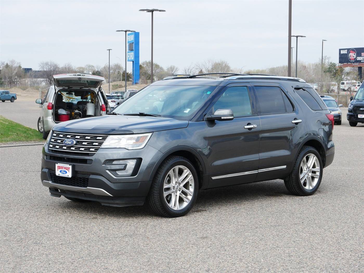 2016 Ford Explorer Limited — SUV — 132,215 mi — Bloomington, MN