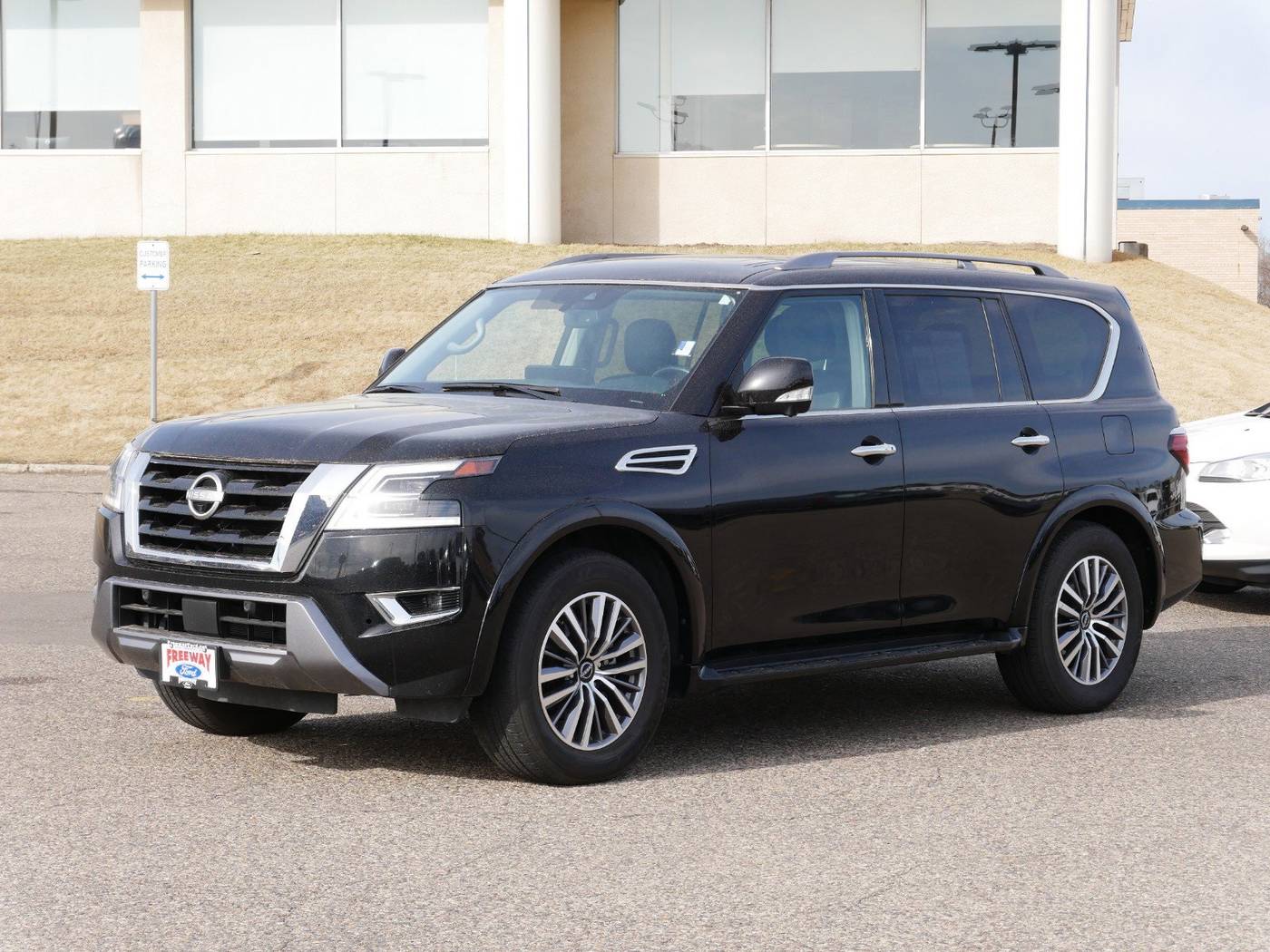 2023 Nissan Armada SL — SUV — 65,192 mi — Bloomington, MN