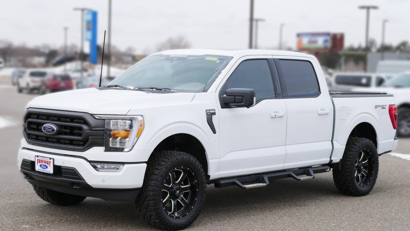 2023 Ford F-150 XLT — Pickup Truck — 4,856 mi — Bloomington, MN