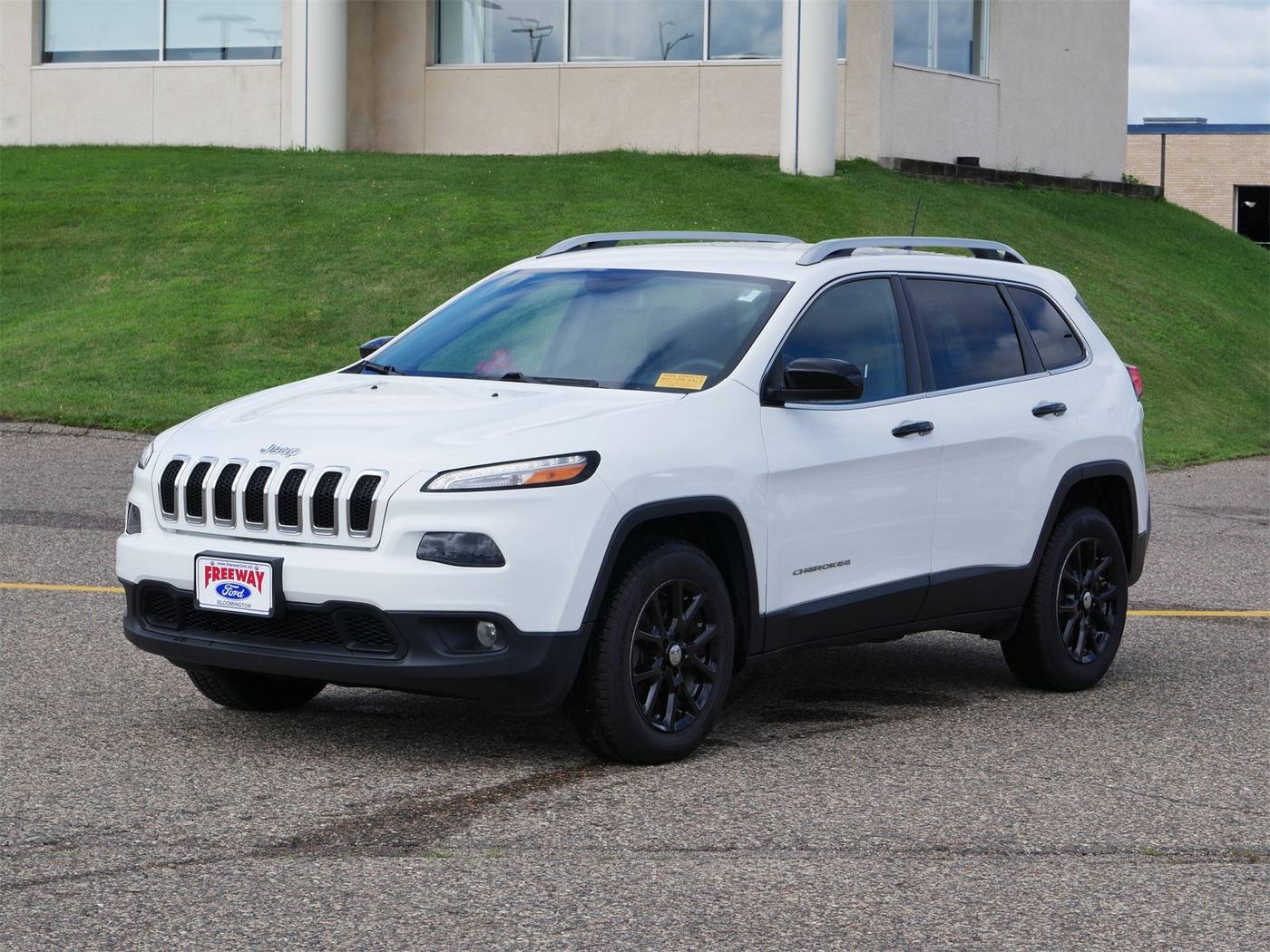 2017 Jeep Cherokee Latitude — SUV — 139,934 mi — Bloomington, MN