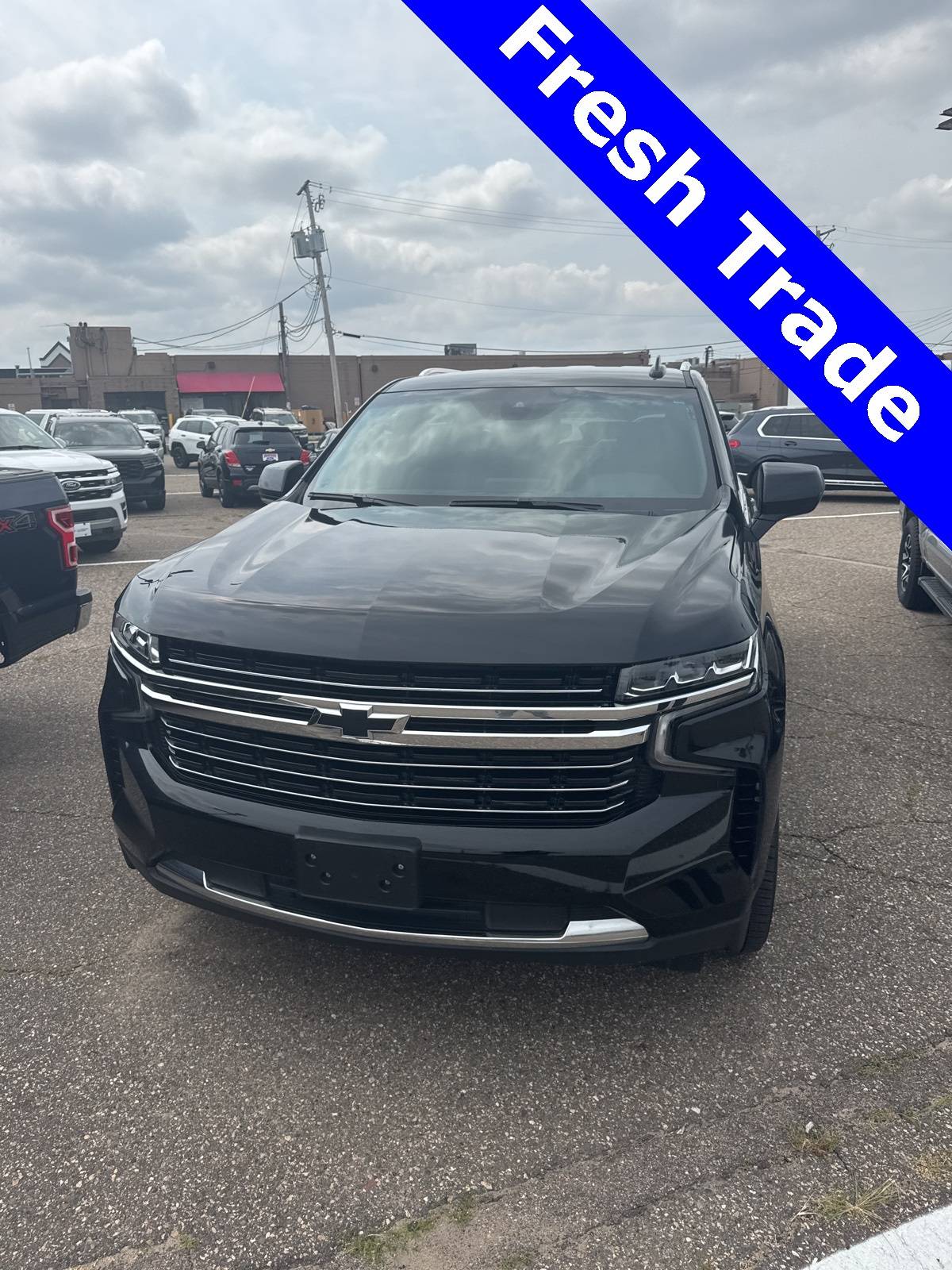 2021 Chevrolet Suburban LT — SUV — 156,602 mi — Bloomington, MN