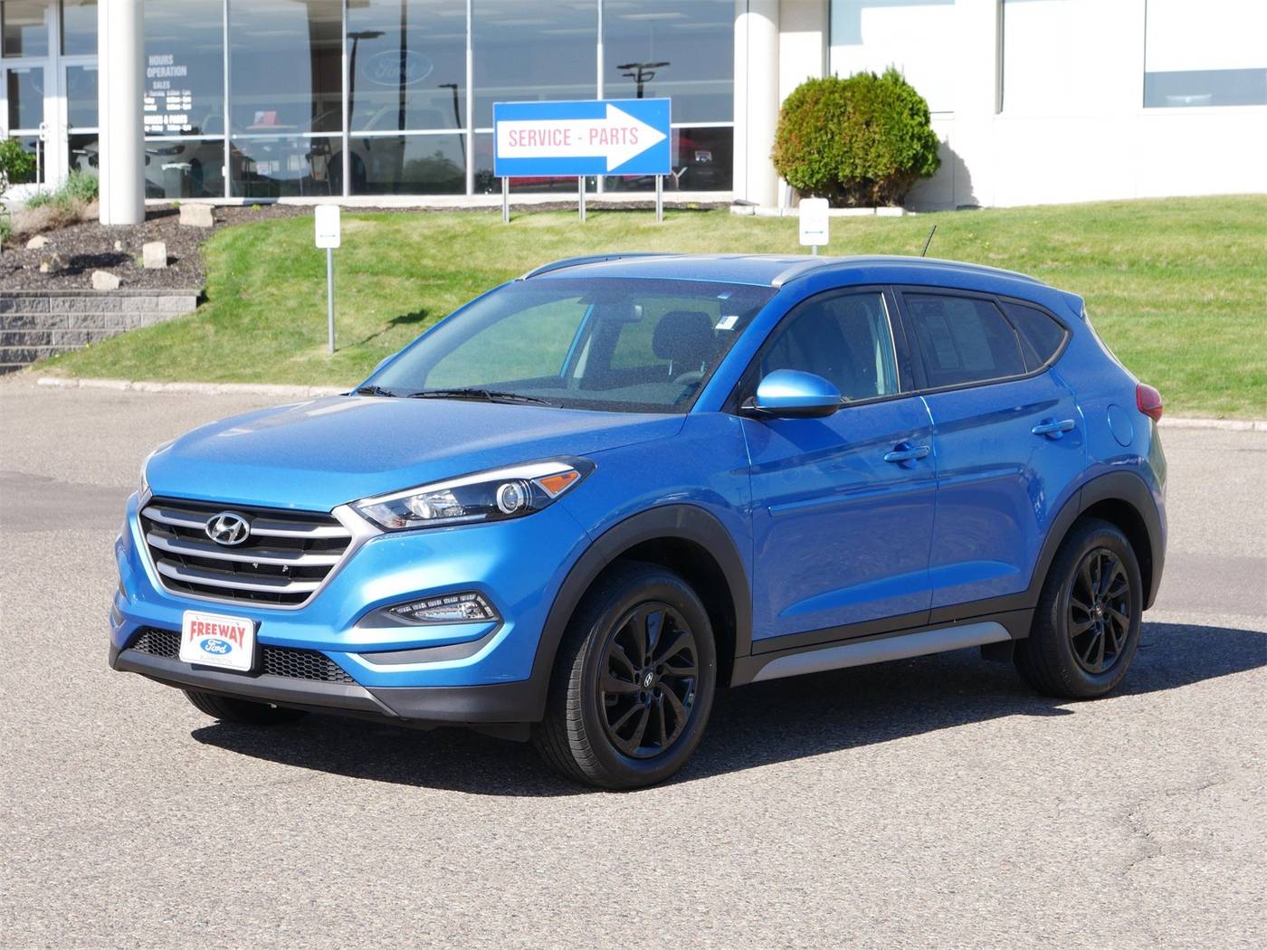 2017 Hyundai Tucson SE — SUV — 81,413 mi — Bloomington, MN