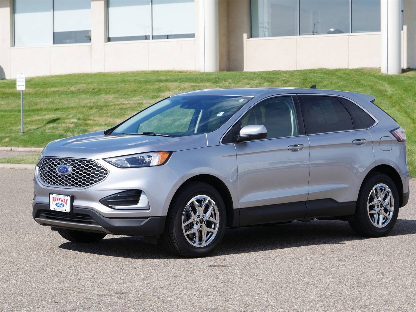 2024 Ford Edge SEL — SUV — 44,963 mi — Bloomington, MN