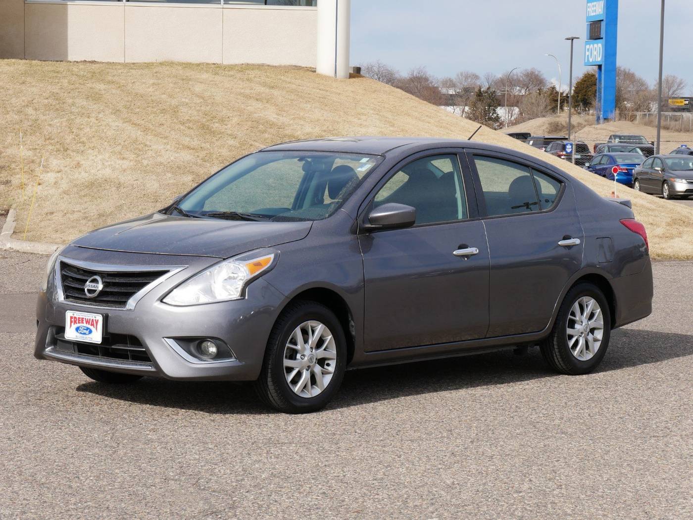 2018 Nissan Versa SV — Sedan — 70,618 mi — Bloomington, MN