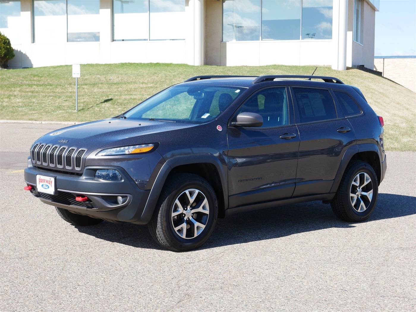 2015 Jeep Cherokee Trailhawk — SUV — 65,523 mi — Bloomington, MN