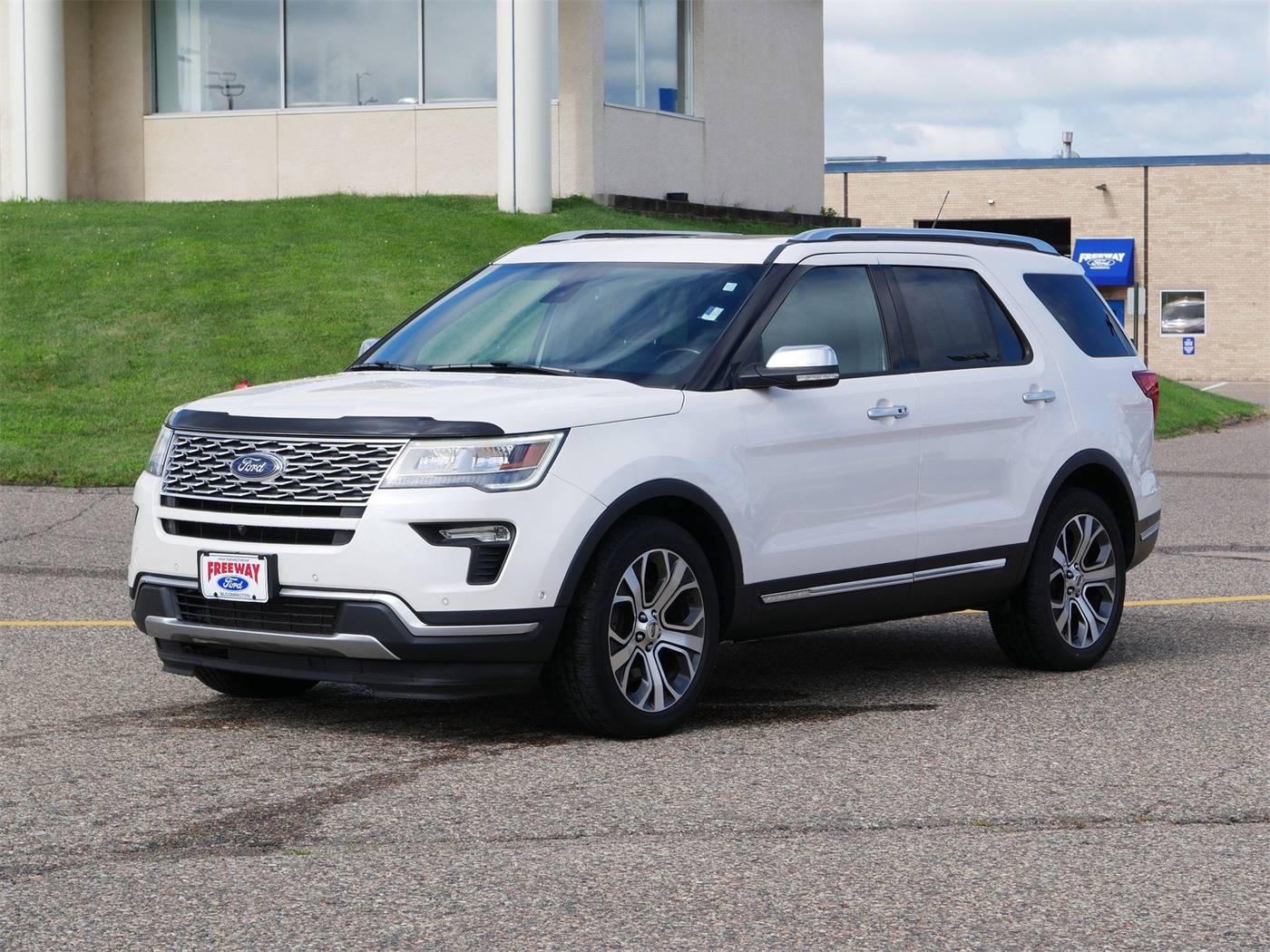 2018 Ford Explorer Platinum — SUV — 87,567 mi — Bloomington, MN