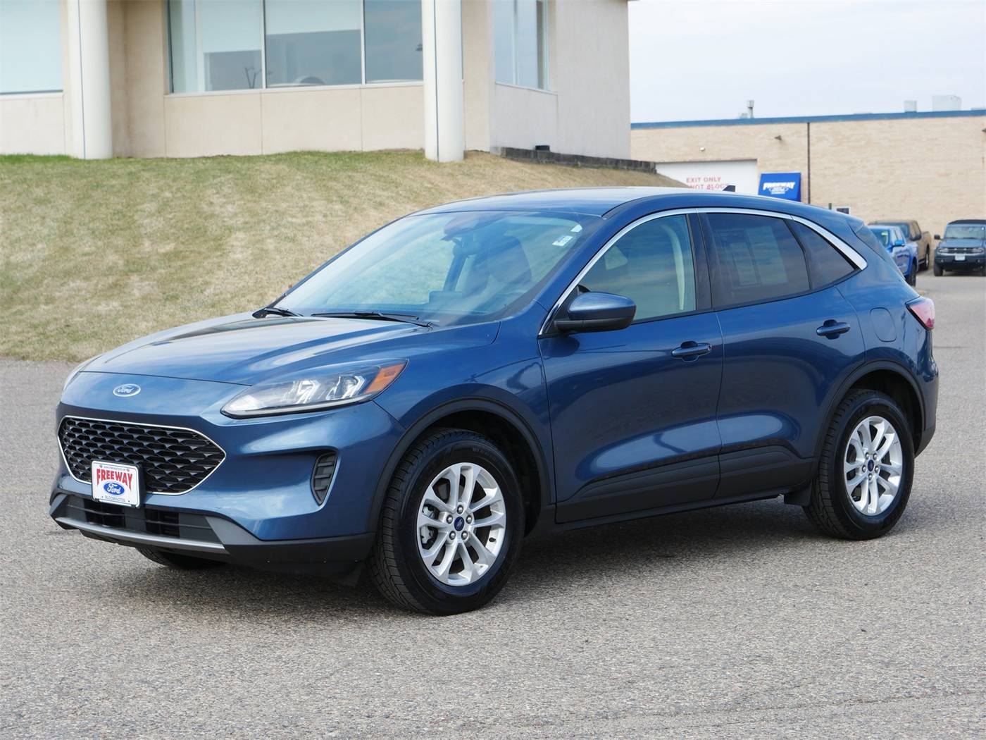 2020 Ford Escape SE — SUV — 53,692 mi — Bloomington, MN
