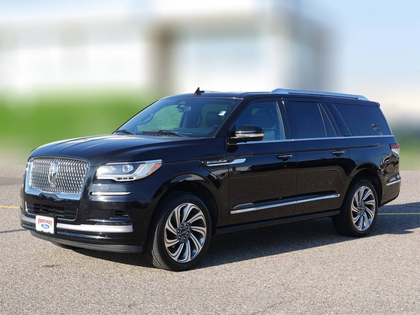 2024 Lincoln Navigator Premiere — SUV — 58,063 mi — Bloomington, MN