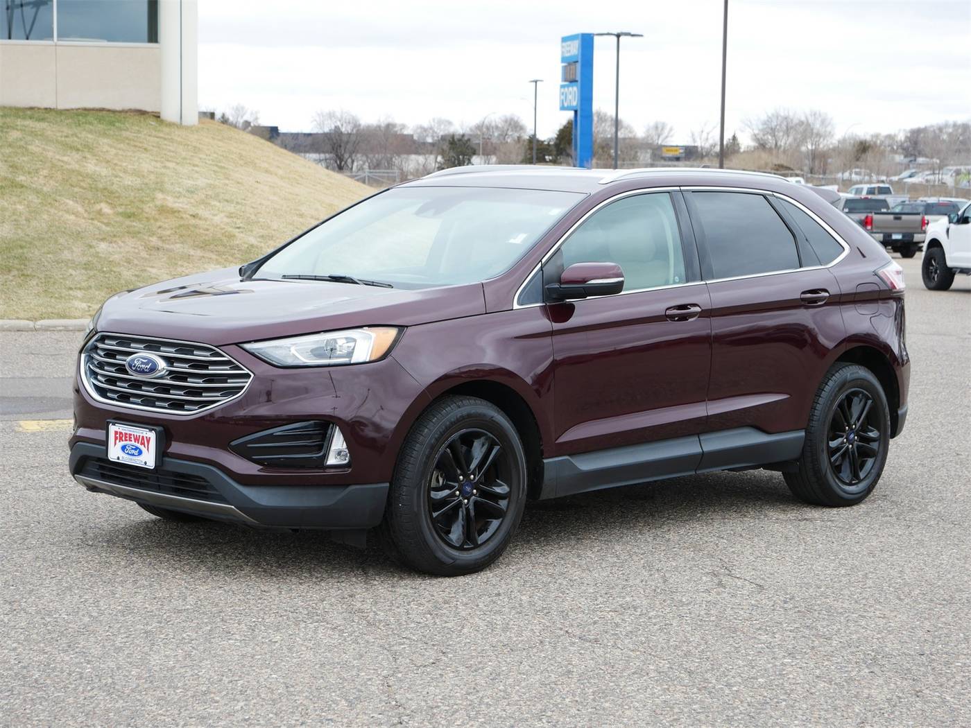 2019 Ford Edge SEL — SUV — 104,727 mi — Bloomington, MN