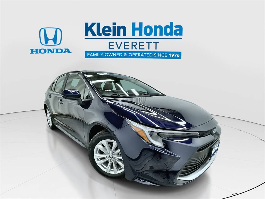 2024 Toyota Corolla Hybrid XLE — Sedan — 8,487 mi — Everett, WA