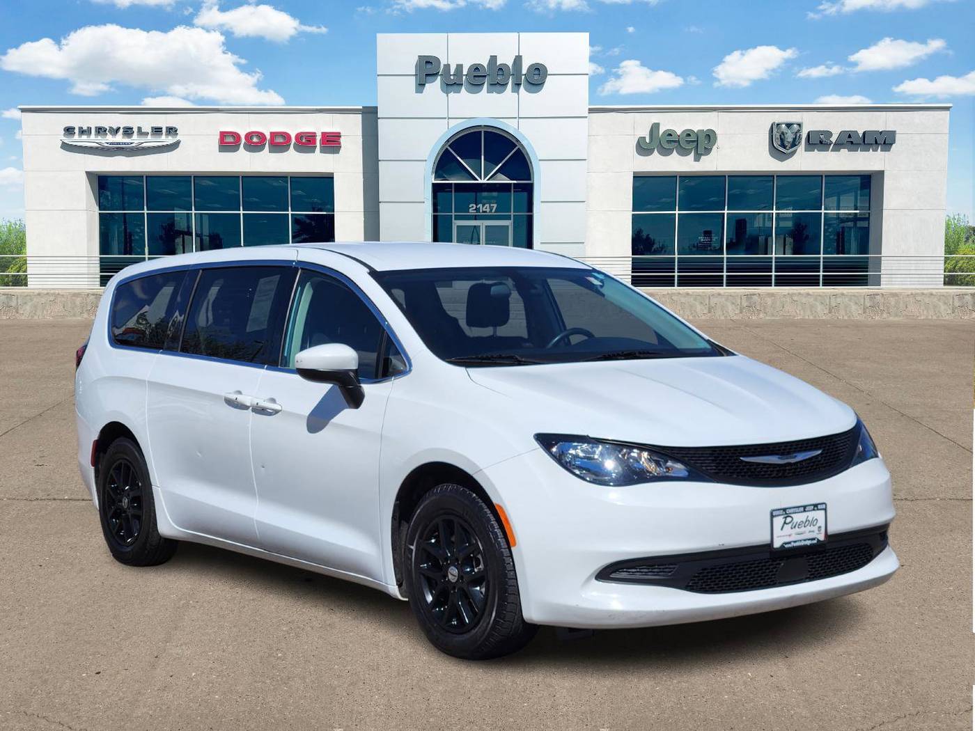 2022 Chrysler Voyager LX — Minivan — 61,771 mi — Pueblo, CO