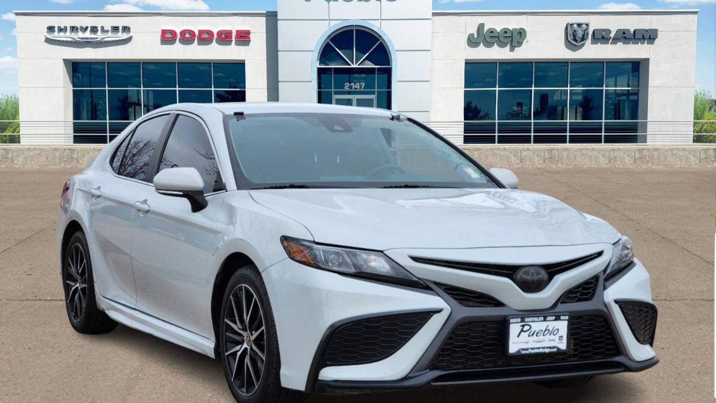 2022 Toyota Camry SE — Sedan — 107,299 mi — Pueblo, CO