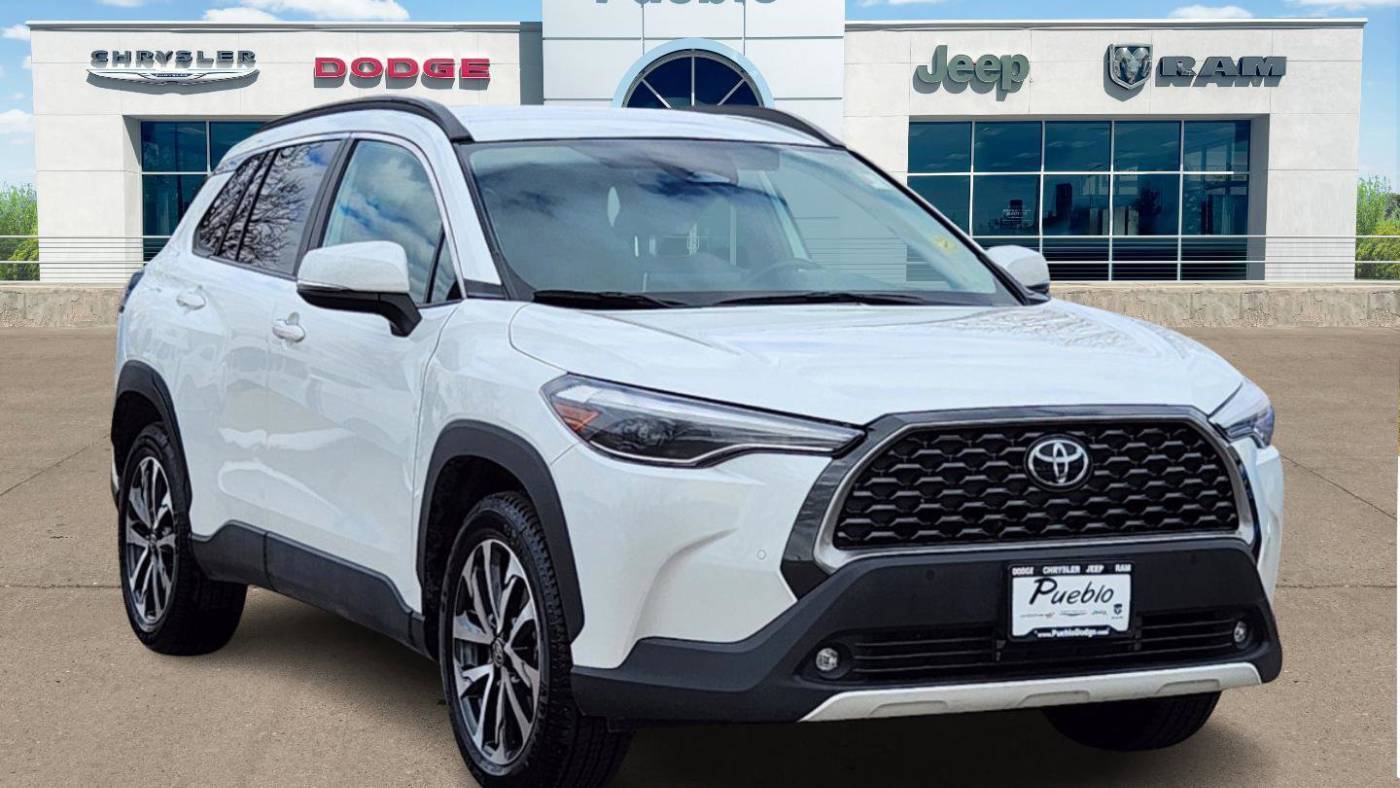 2023 Toyota Corolla Cross XLE — SUV — 33,474 mi — Pueblo, CO