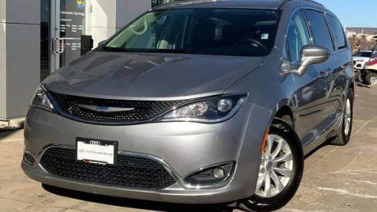 2019 Chrysler Pacifica Touring L — Minivan — 56,989 mi — Colorado Springs, CO