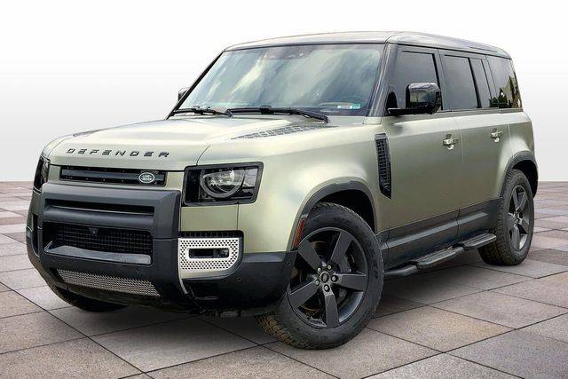 2024 Land Rover Defender SE