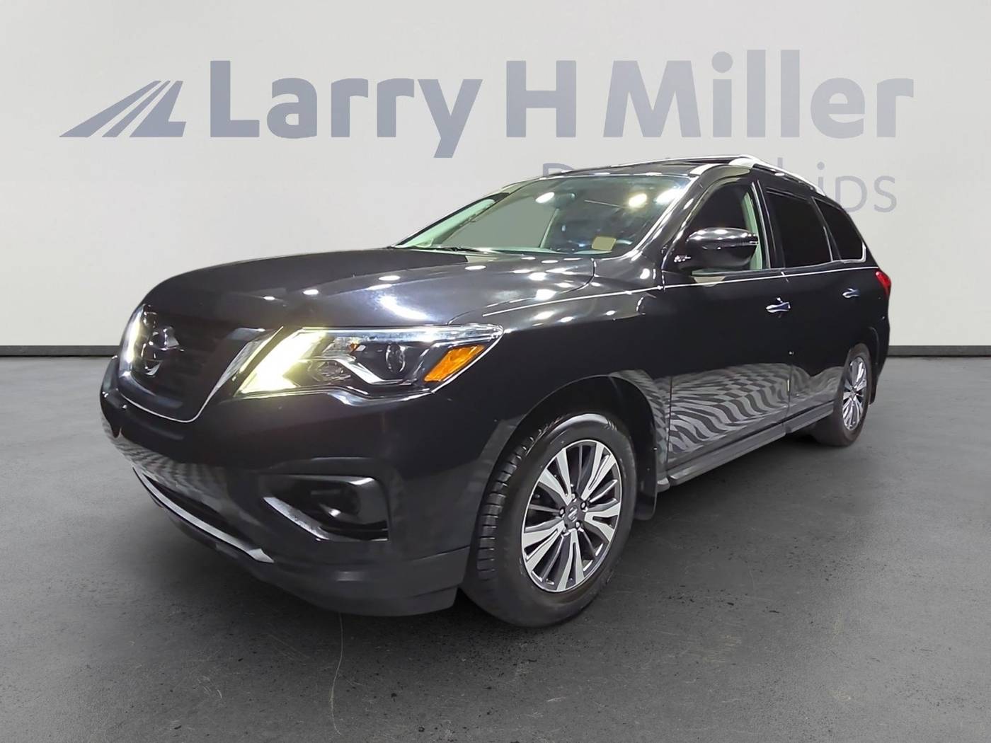 2020 Nissan Pathfinder S — SUV — 60,325 mi — Mesa, AZ
