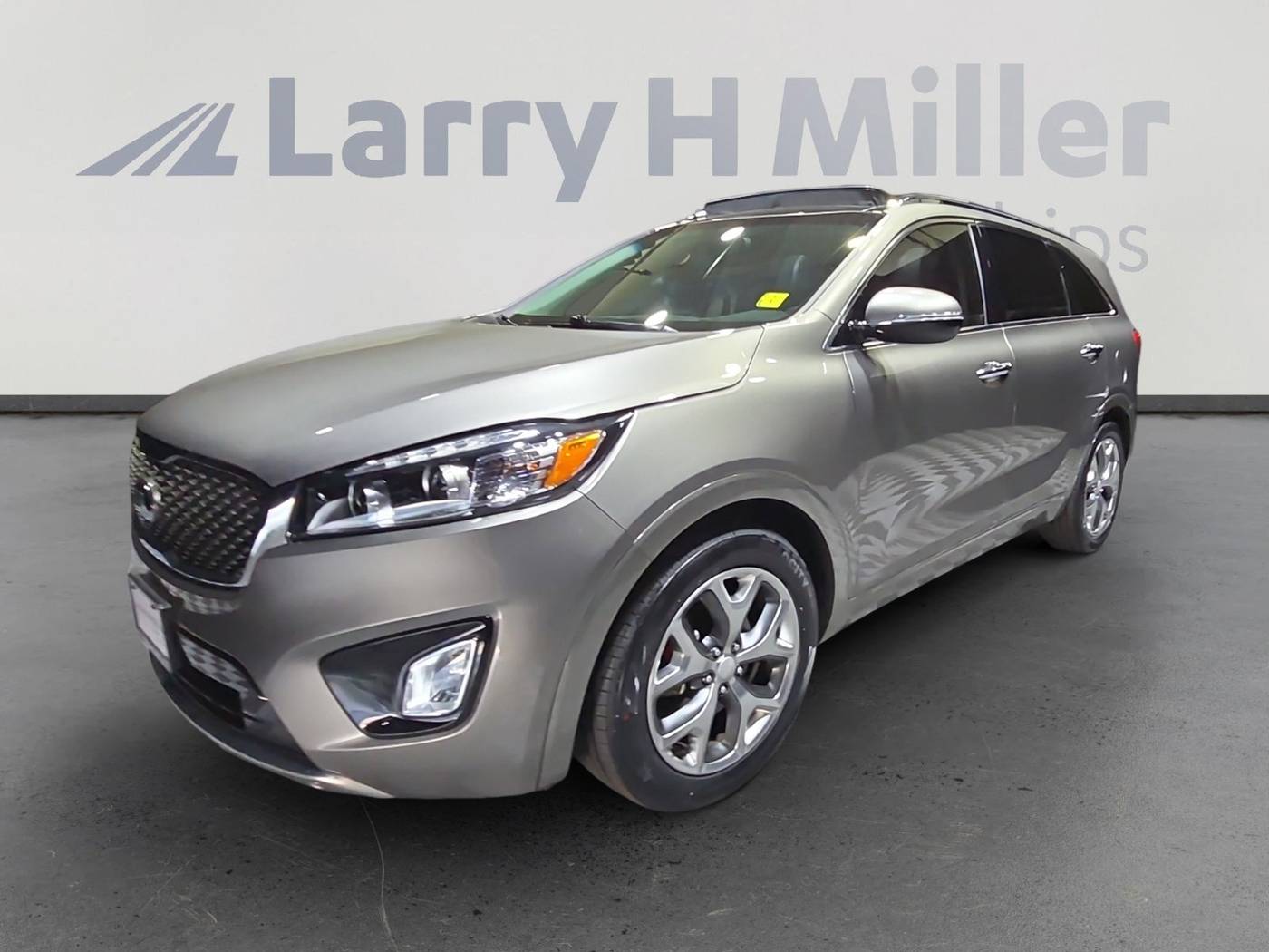 2017 Kia Sorento SX V6 — SUV — 16,201 mi — Mesa, AZ