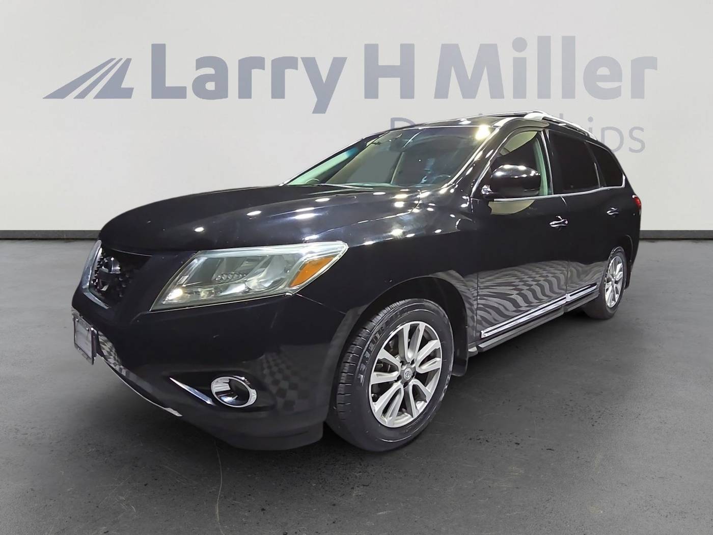 2014 Nissan Pathfinder SL — SUV — 115,744 mi — Mesa, AZ