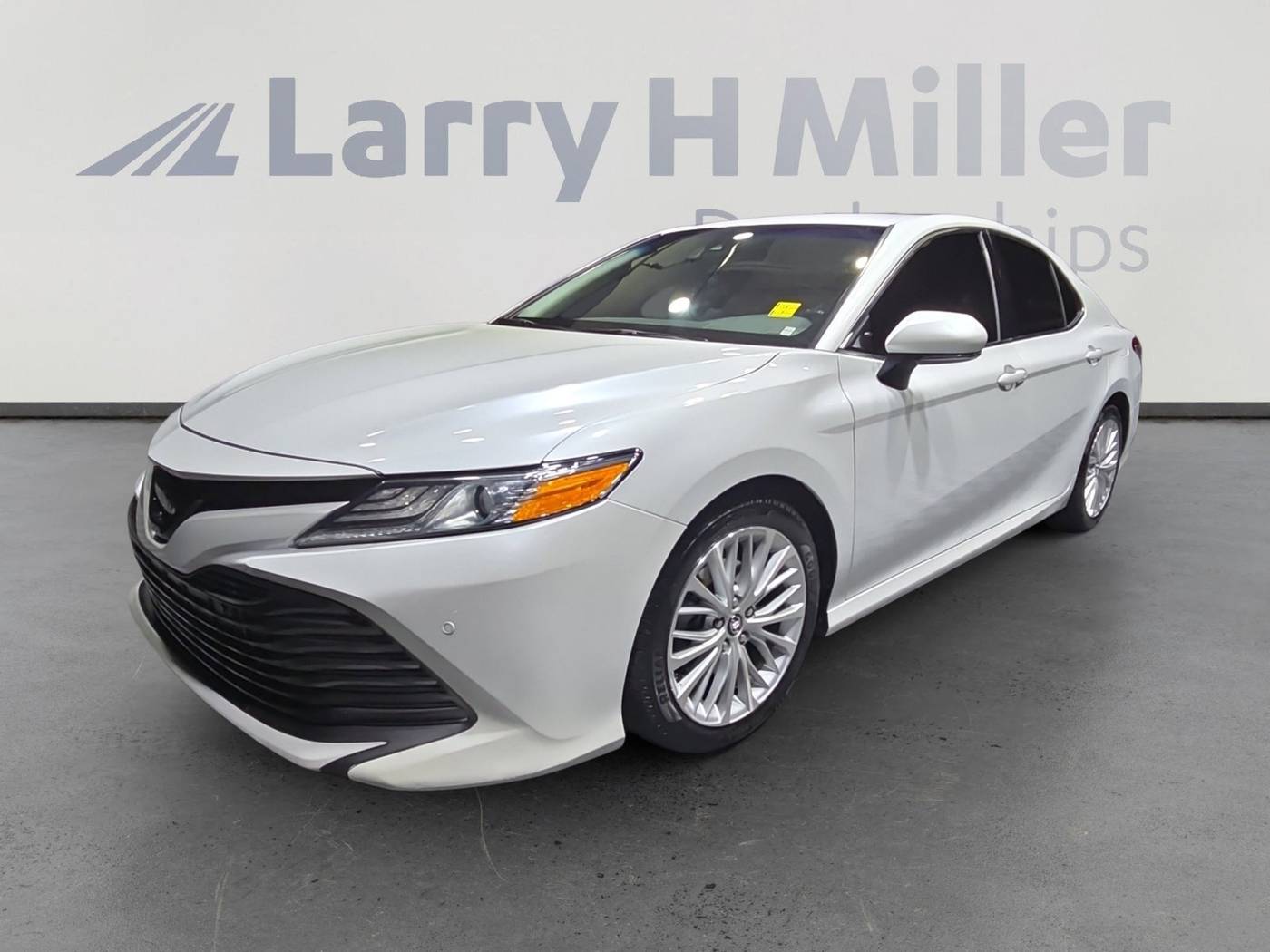 2018 Toyota Camry L — Sedan — 154,378 mi — Mesa, AZ