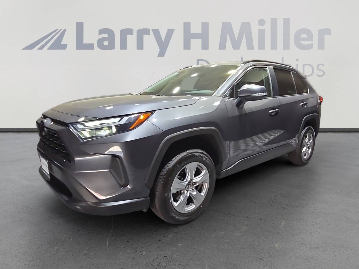 2024 Toyota RAV4 XLE — SUV — 40,468 mi — Mesa, AZ