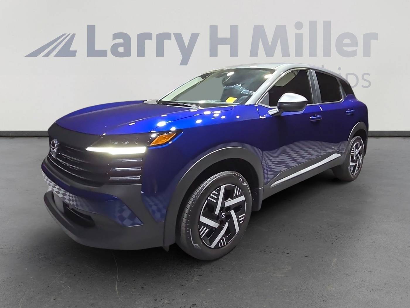 2025 Nissan Kicks SV — SUV — 4,687 mi — Mesa, AZ