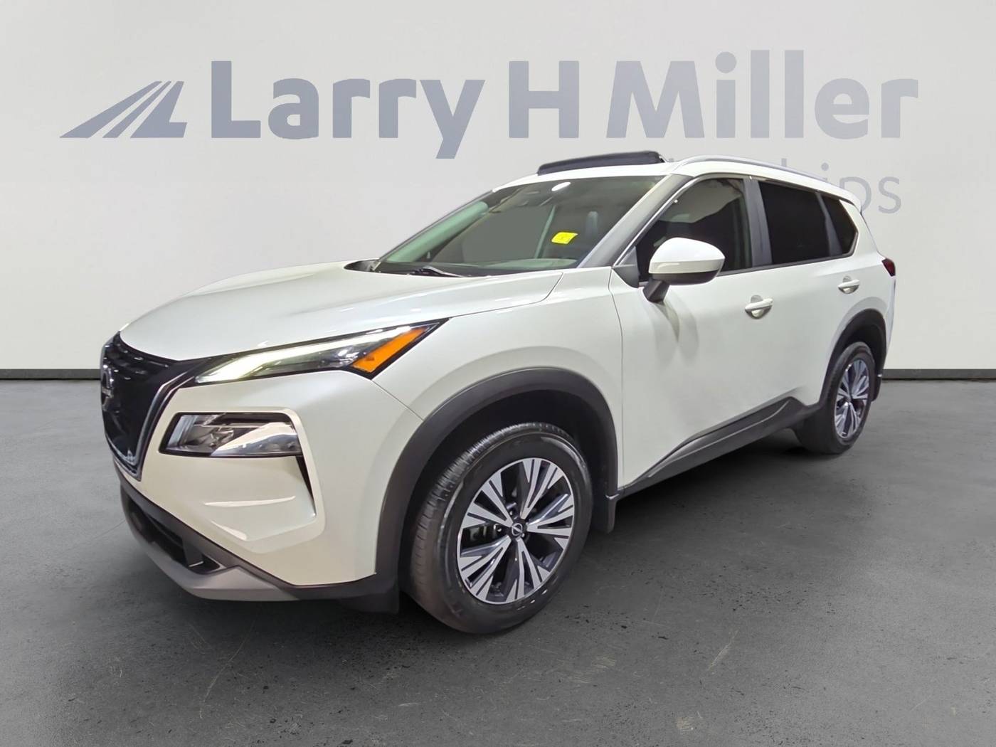 2023 Nissan Rogue SV — SUV — 14,853 mi — Mesa, AZ