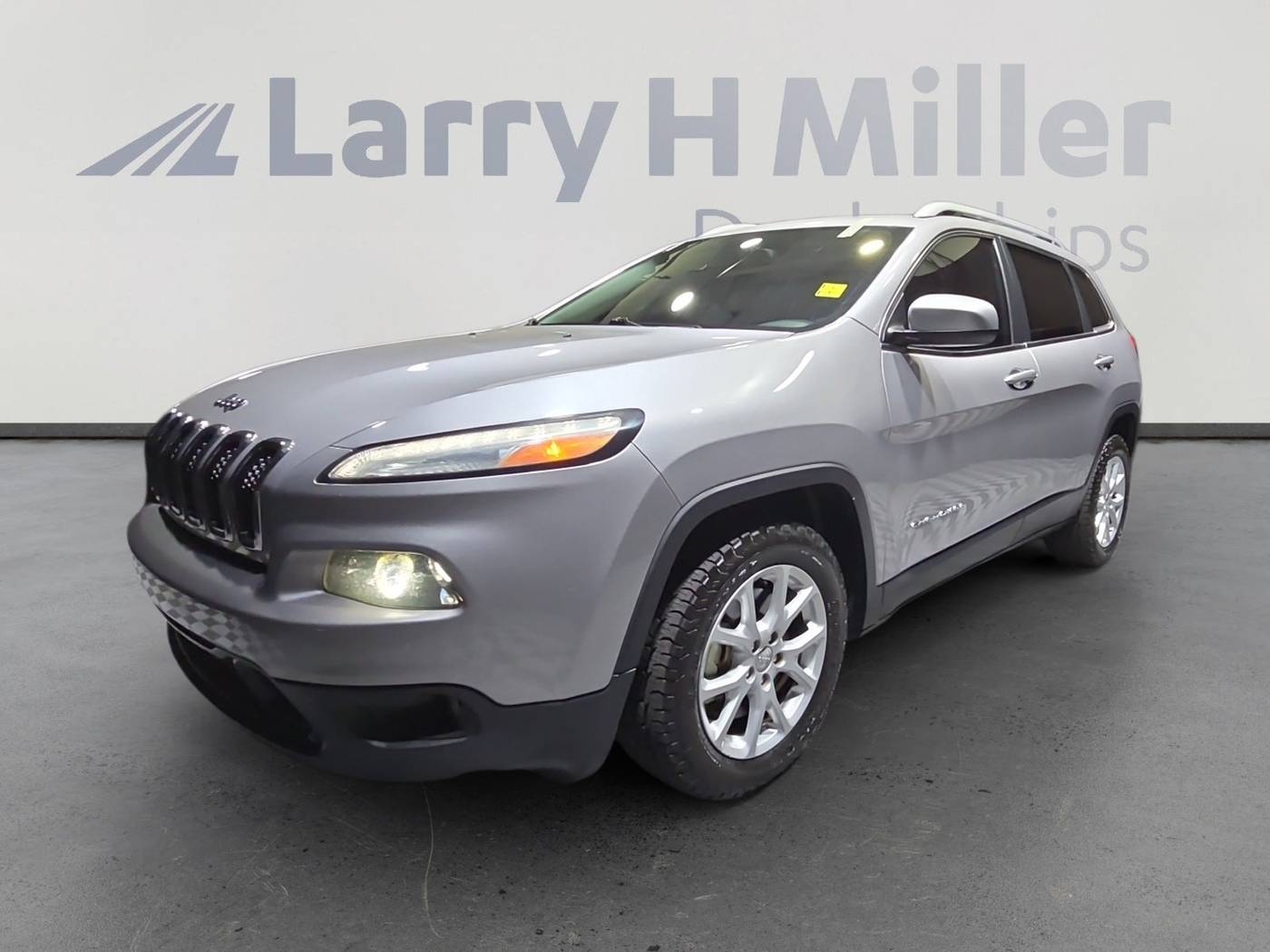 2017 Jeep Cherokee Latitude — SUV — 77,844 mi — Mesa, AZ