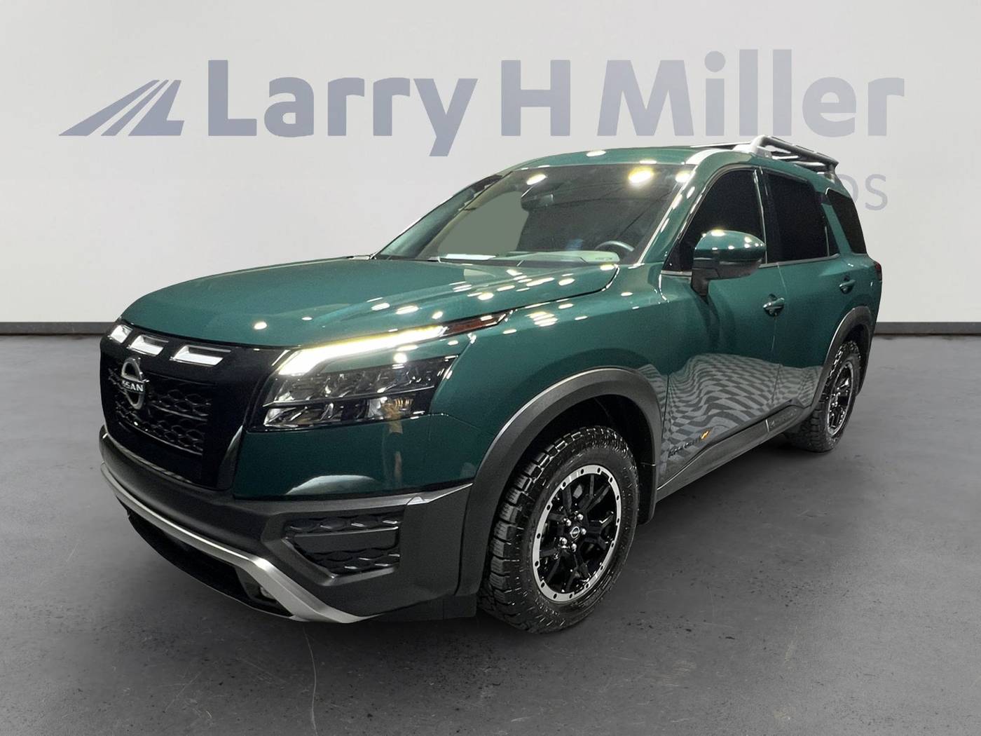 2025 Nissan Pathfinder Rock Creek — SUV — 4,936 mi — Mesa, AZ