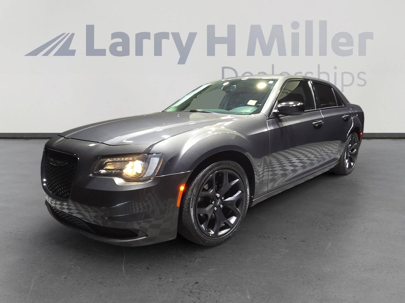 2020 Chrysler 300 Touring — Sedan — 47,342 mi — Mesa, AZ