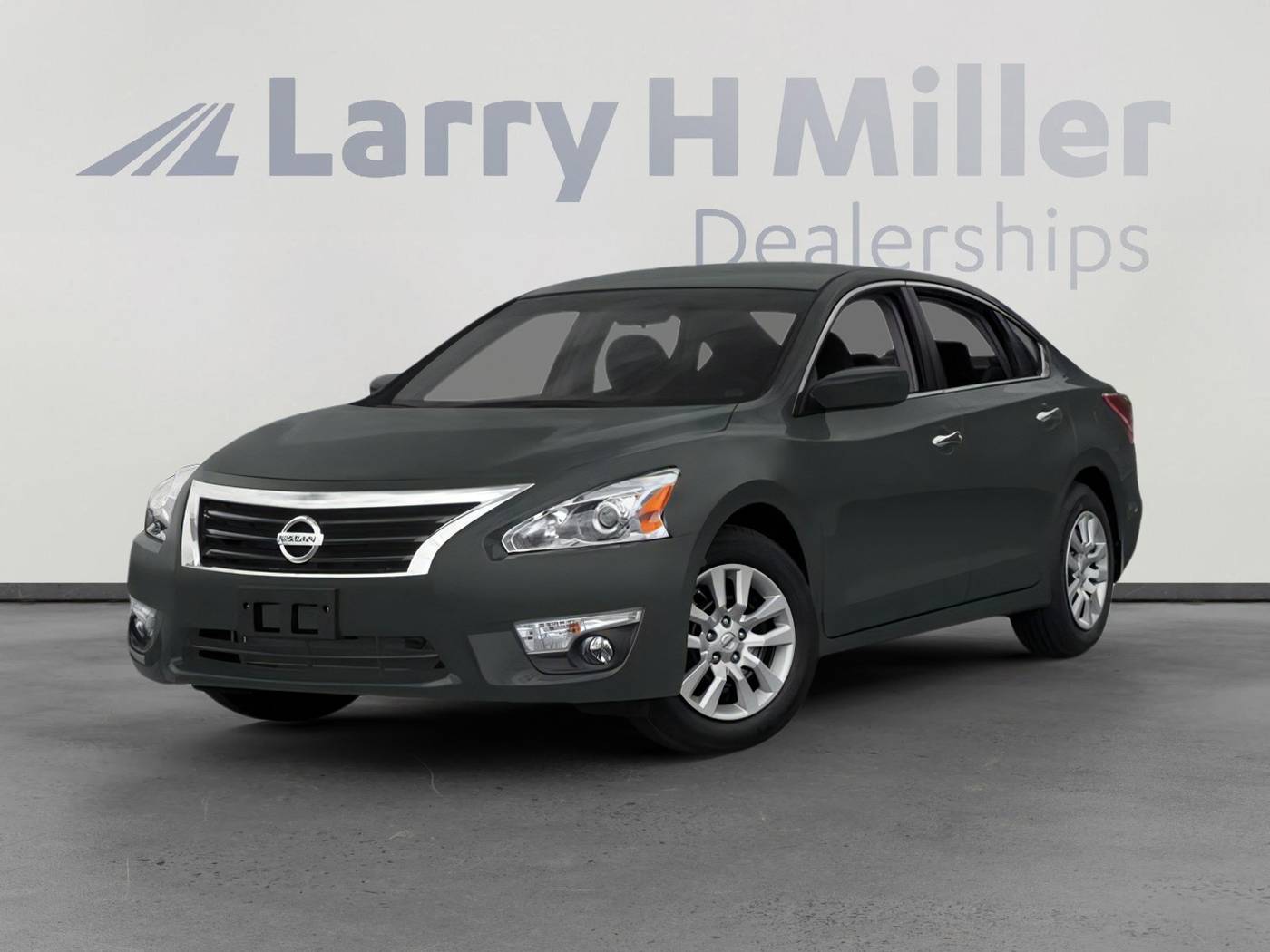 2014 Nissan Altima 2.5 S — Sedan — 137,607 mi — Mesa, AZ