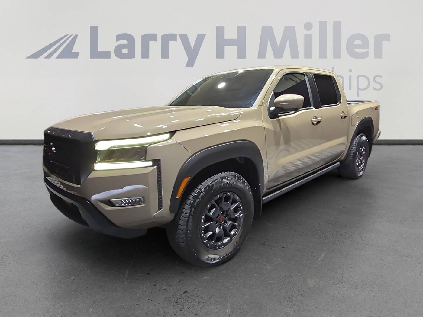 2023 Nissan Frontier PRO-4X — Pickup Truck — 15,579 mi — Mesa, AZ
