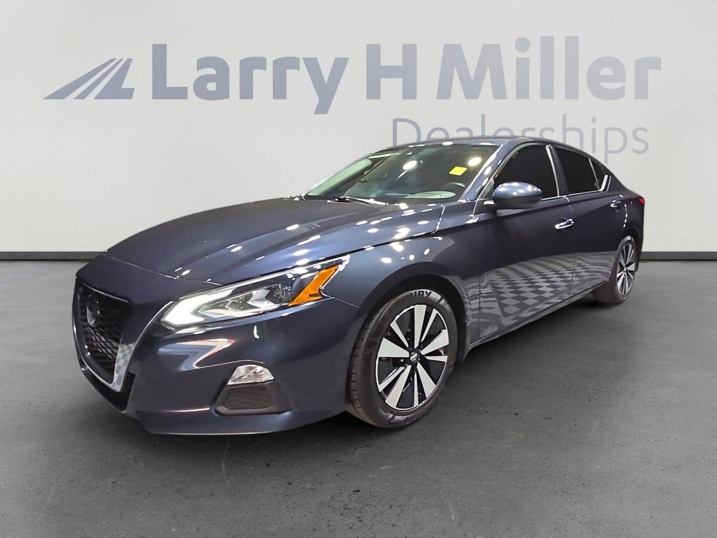 2022 Nissan Altima SV — Sedan — 53,620 mi — Mesa, AZ