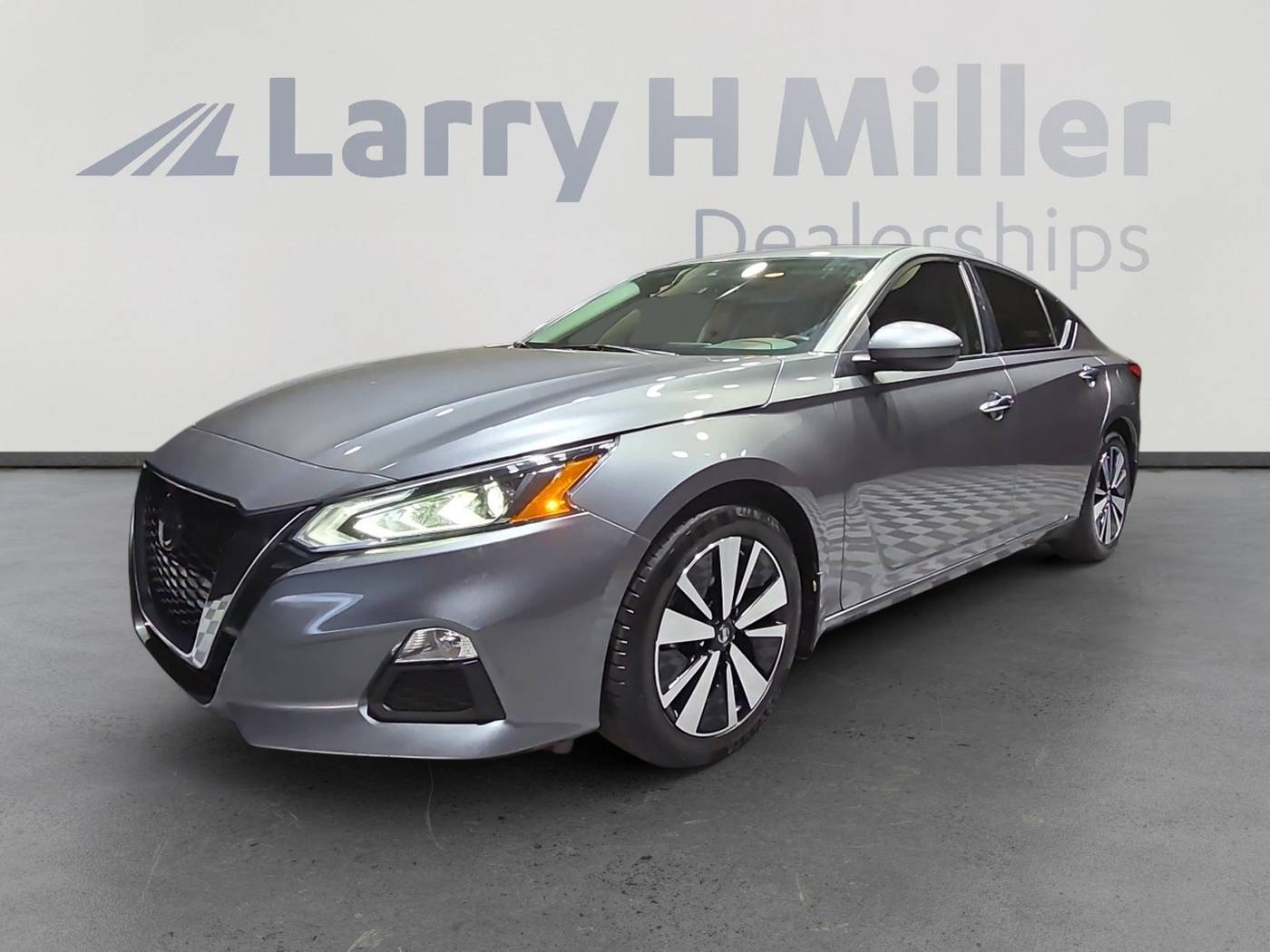 2022 Nissan Altima SV — Sedan — 52,083 mi — Mesa, AZ