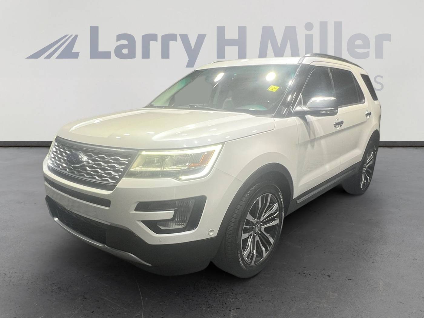 2016 Ford Explorer Platinum — SUV — 120,583 mi — Mesa, AZ
