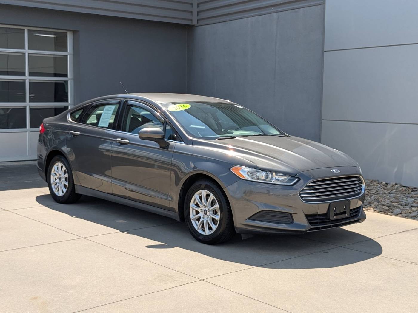 2016 Ford Fusion S — Sedan — 77,460 mi — Lumberton, NC