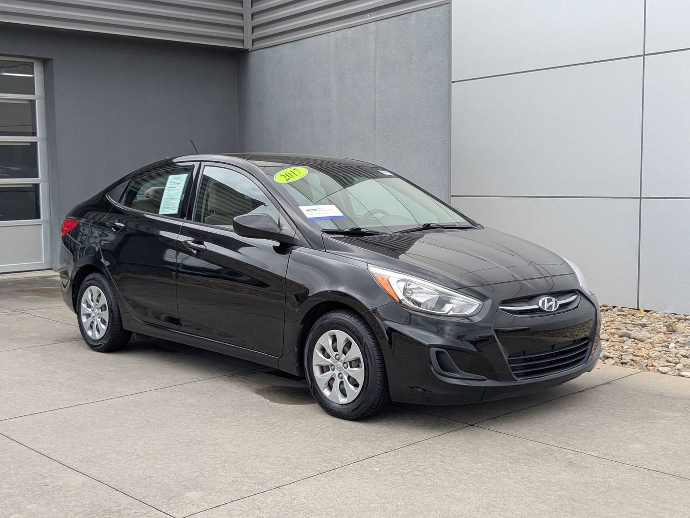 2017 Hyundai Accent SE — Sedan — 76,312 mi — Lumberton, NC