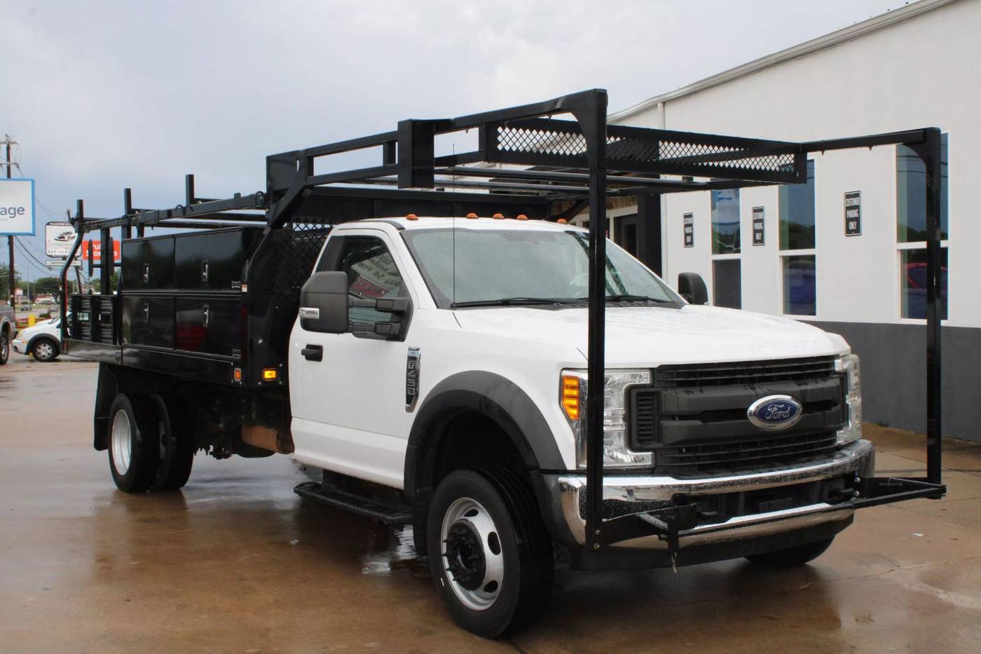2017 Ford Super Duty F-450 Chassis Cab XL — Chassis Cab Truck — 163,821 mi — Plano, TX