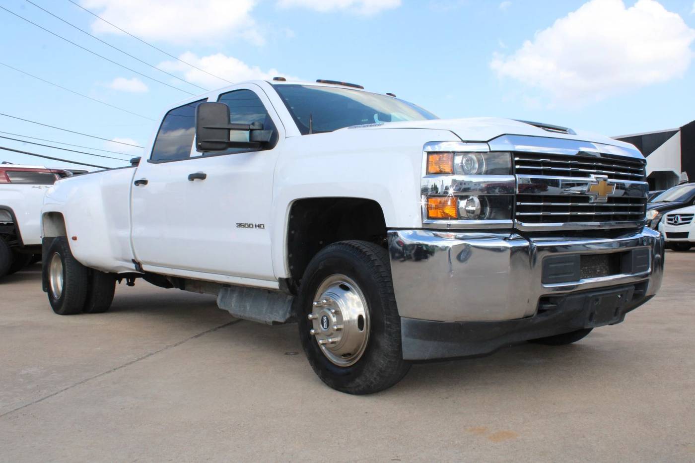 2018 Chevrolet Silverado 3500HD WT — Pickup Truck — 195,200 mi — Plano, TX