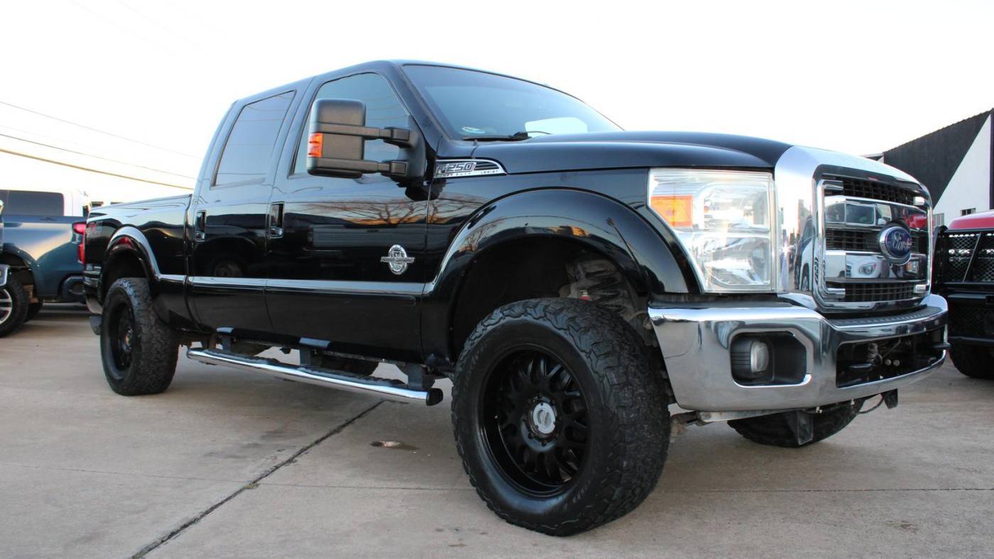 2016 Ford Super Duty F-250 Platinum — Pickup Truck — 125,406 mi — Plano, TX