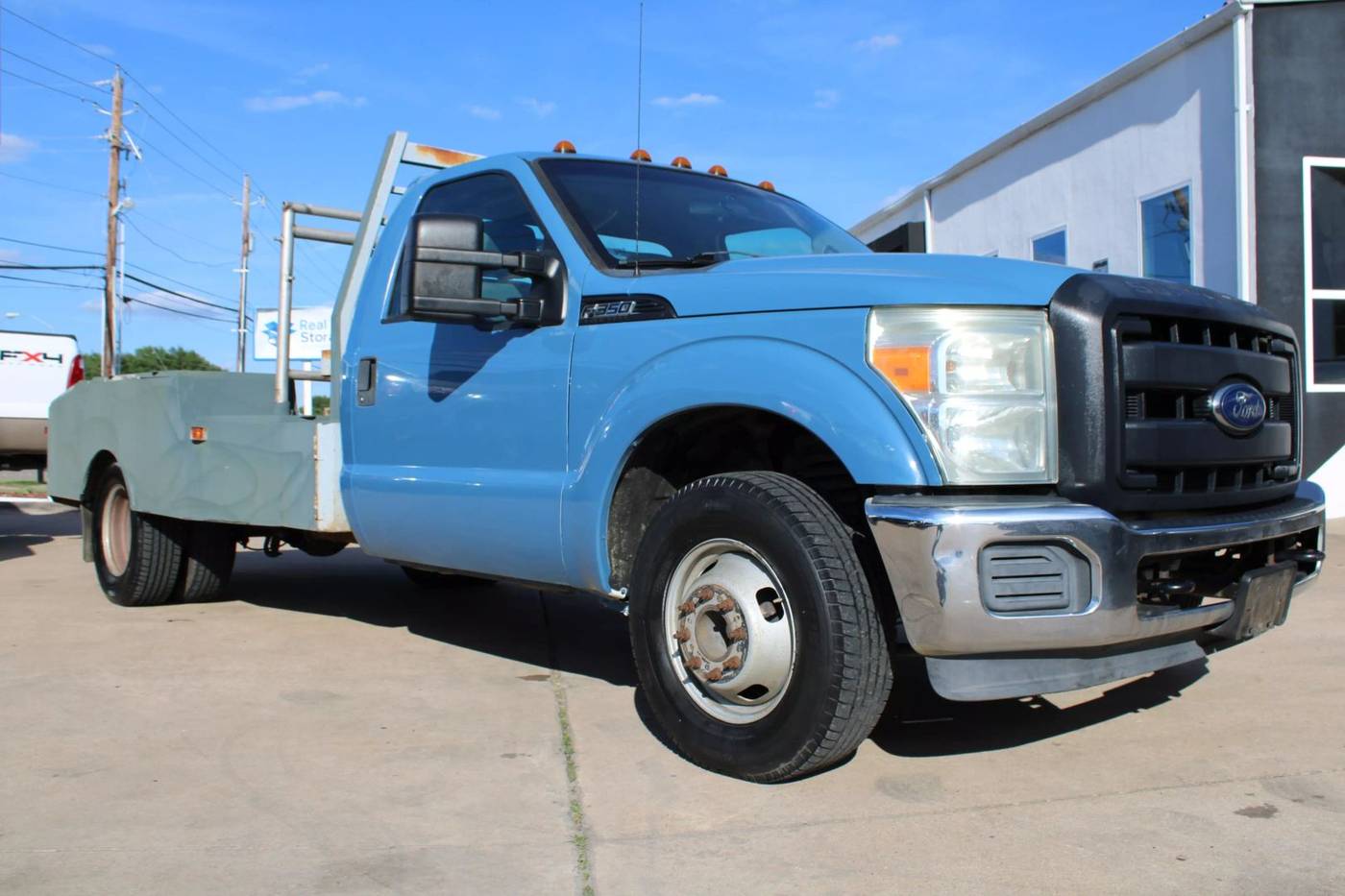 2016 Ford Super Duty F-350 Chassis Cab XL — Chassis Cab Truck — 133,174 mi — Plano, TX