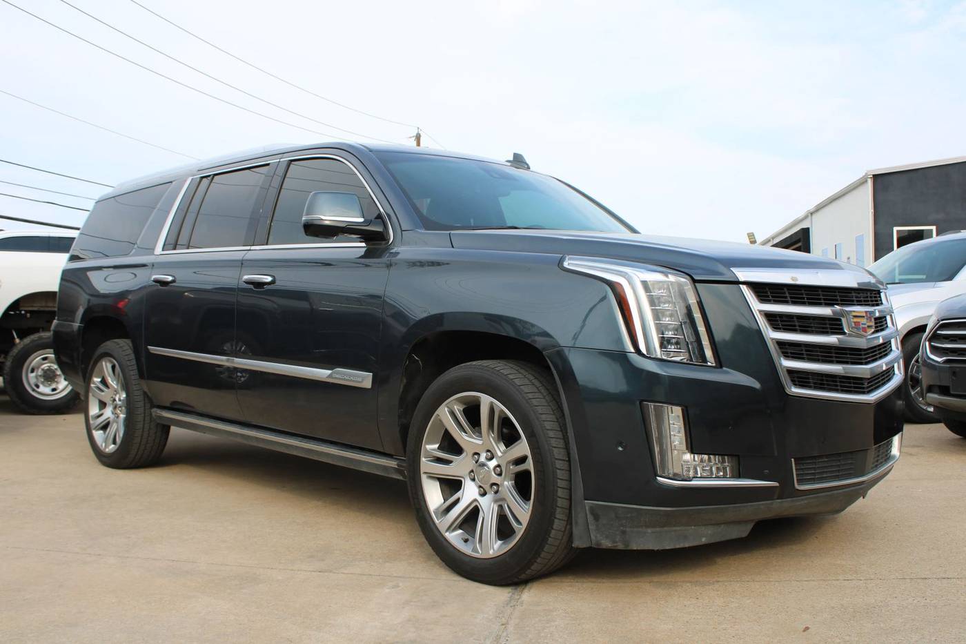 2019 Cadillac Escalade Premium Luxury — SUV — 145,898 mi — Plano, TX