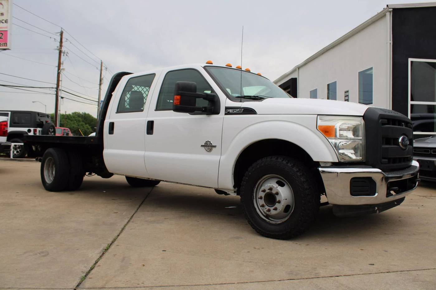 2013 Ford Super Duty F-350 Chassis Cab XL — Chassis Cab Truck — 116,454 mi — Plano, TX