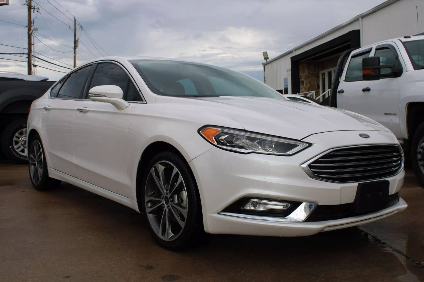 2017 Ford Fusion Titanium — Sedan — 121,376 mi — Plano, TX