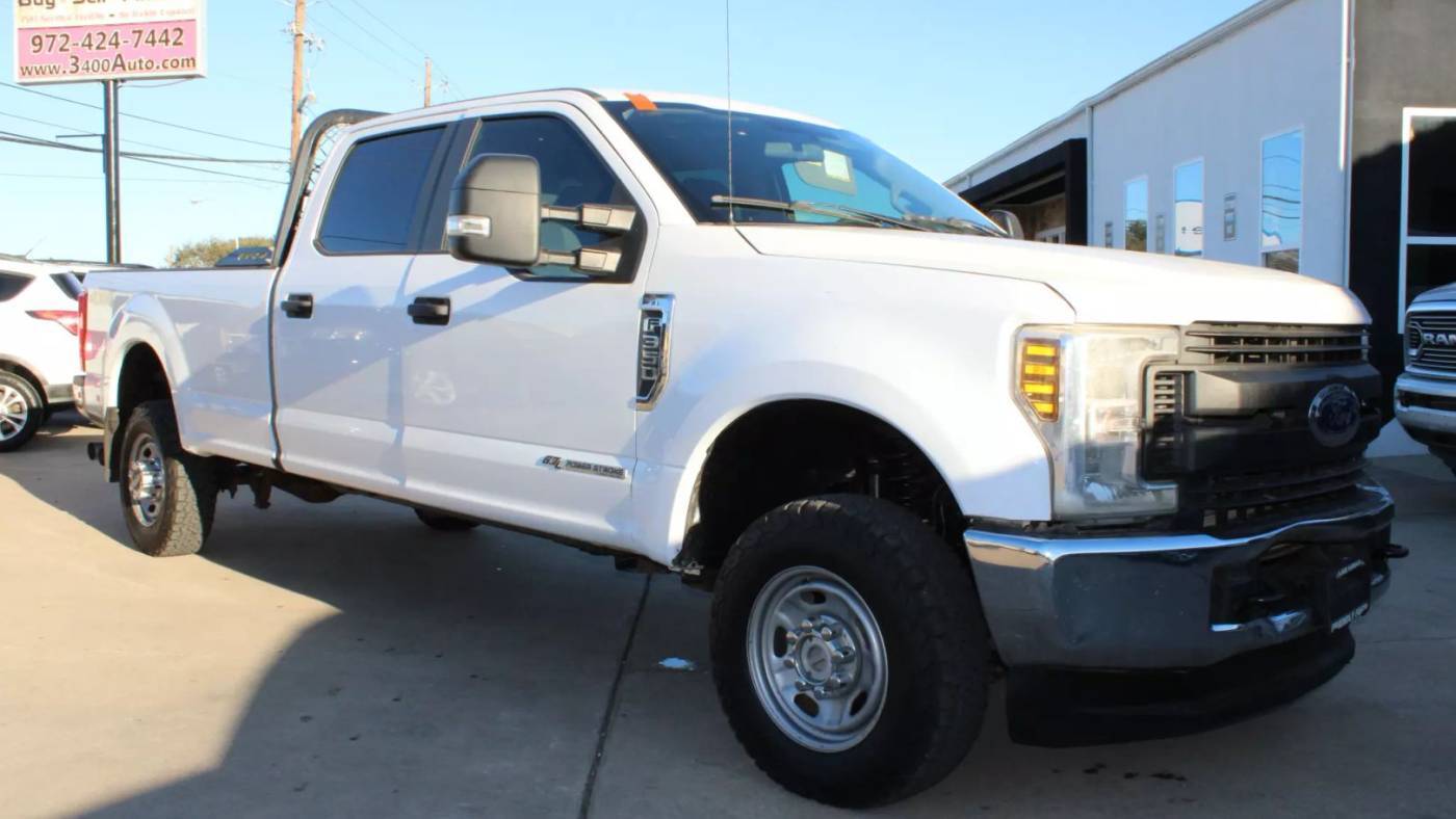 2019 Ford Super Duty F-350 XL — Pickup Truck — 189,203 mi — Plano, TX