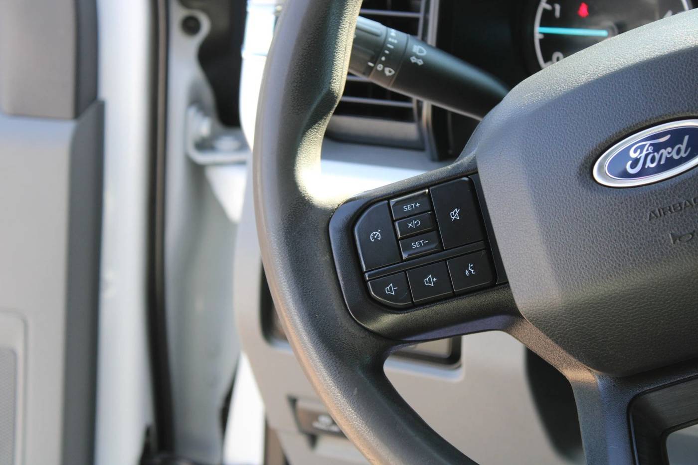 2023 Ford Super Duty F-350 XL — Pickup Truck — 146,029 mi — Plano, TX